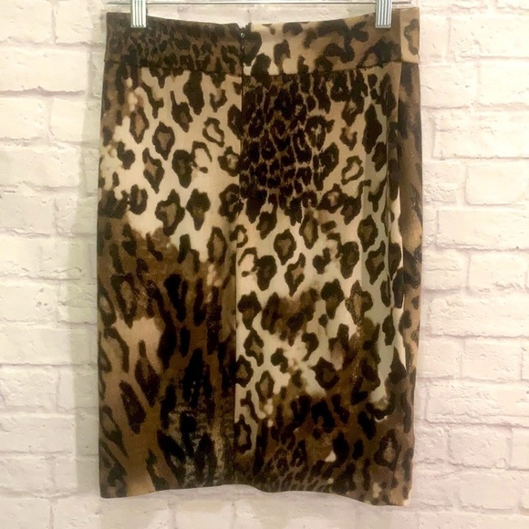 Svetlana Leopard Woman Skirt bronze buckle Size 6 - Picture 2 of 5